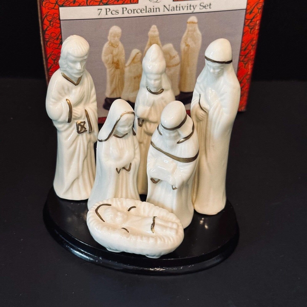 ACL 7Pc Porcelain Nativity Set Ivory Color, New in Box VINTAGE